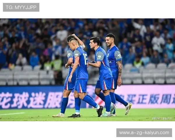 上海申花拉唐边路传中搅乱防线 上海申花拉唐边路传中搅乱防线