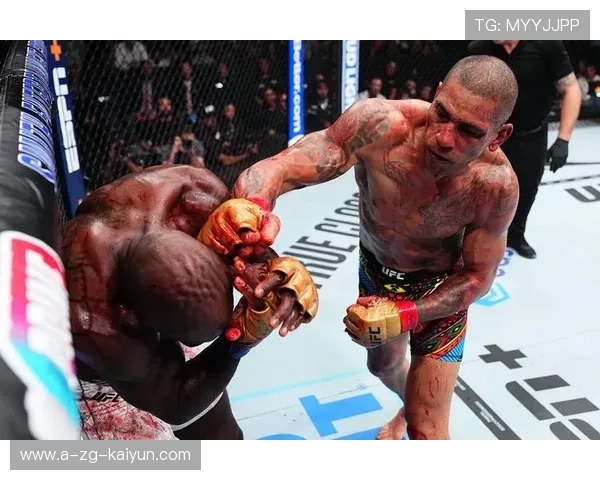 WBA拳击赛:甘巴·西蒙轻松KO对手成功卫冕 WBA拳击赛:甘巴·西蒙轻松KO对手成功卫冕